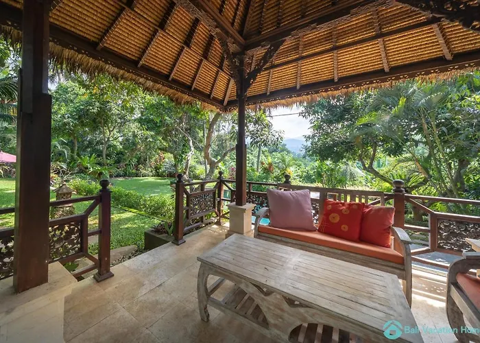 Wonderful Luxury Hideaway Surrounded By Nature!