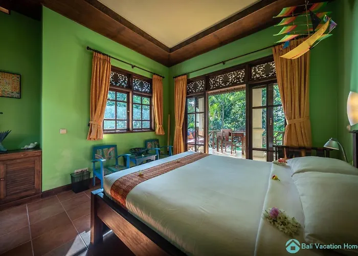 Wonderful Luxury Hideaway Surrounded By Nature! Mayong